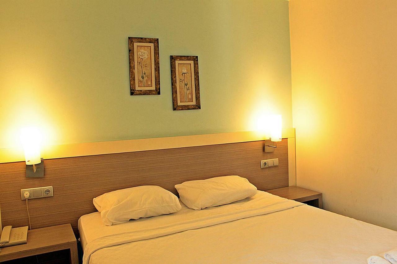 Costa Queen Suites Gumbet Exterior photo